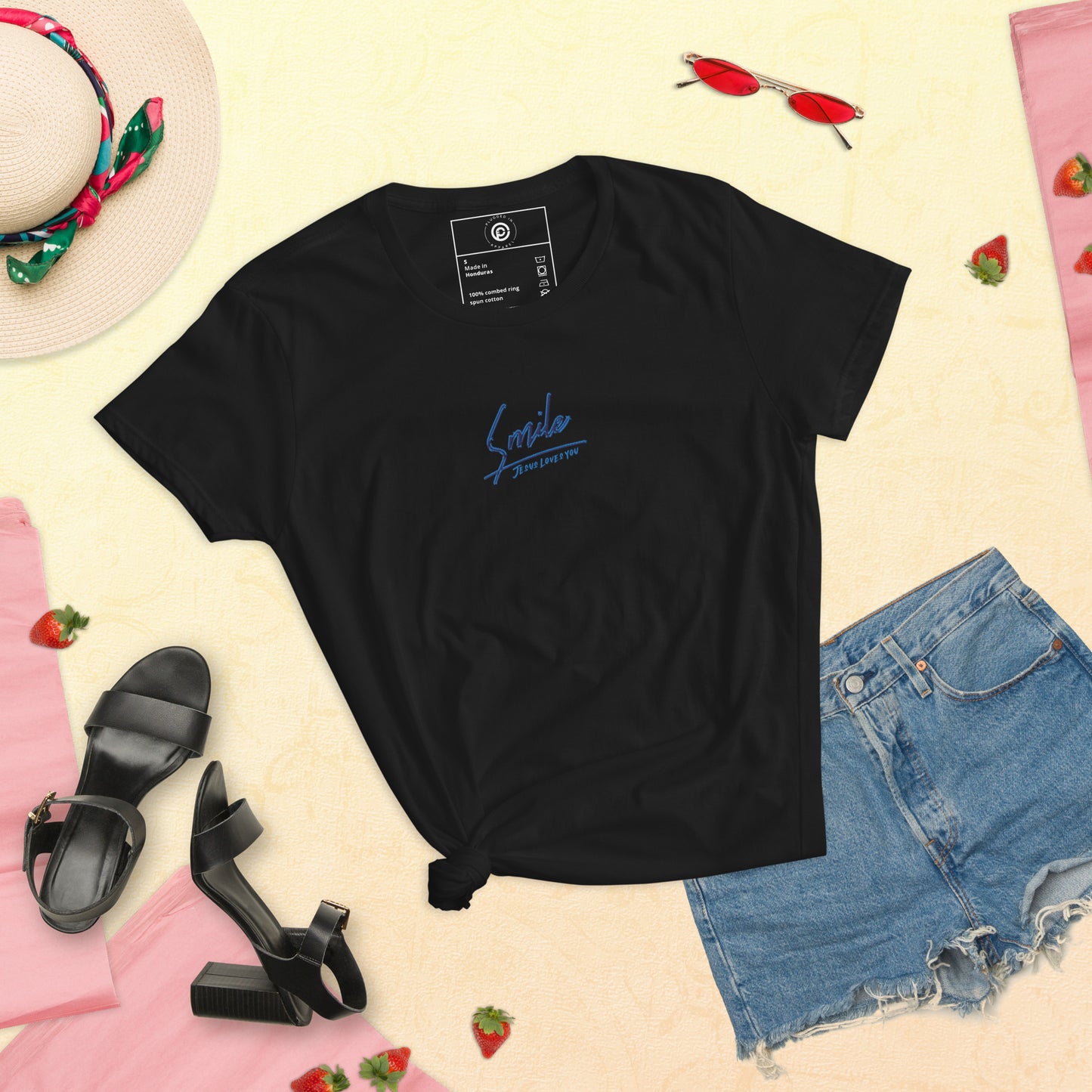 SMILE Women's short sleeve t-shirt